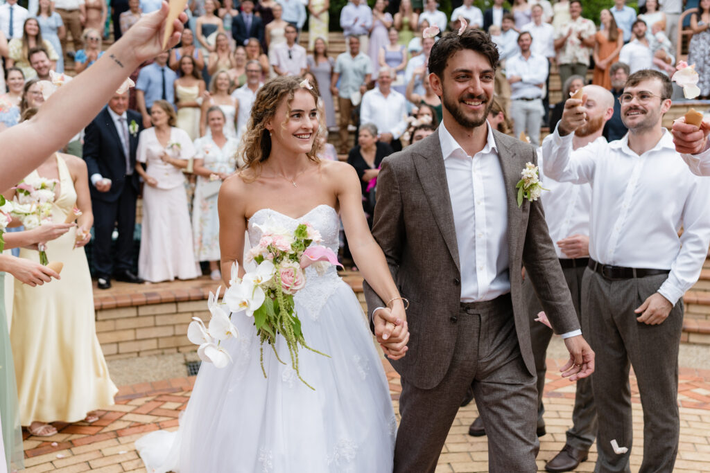 What To Look For In A Wedding Photographer & Videographer